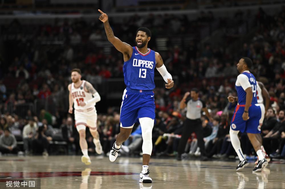 先進的足球 先進的足球